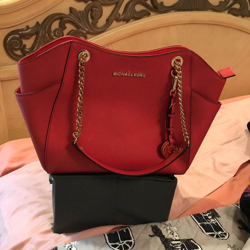 Michael Kors Leather purse
